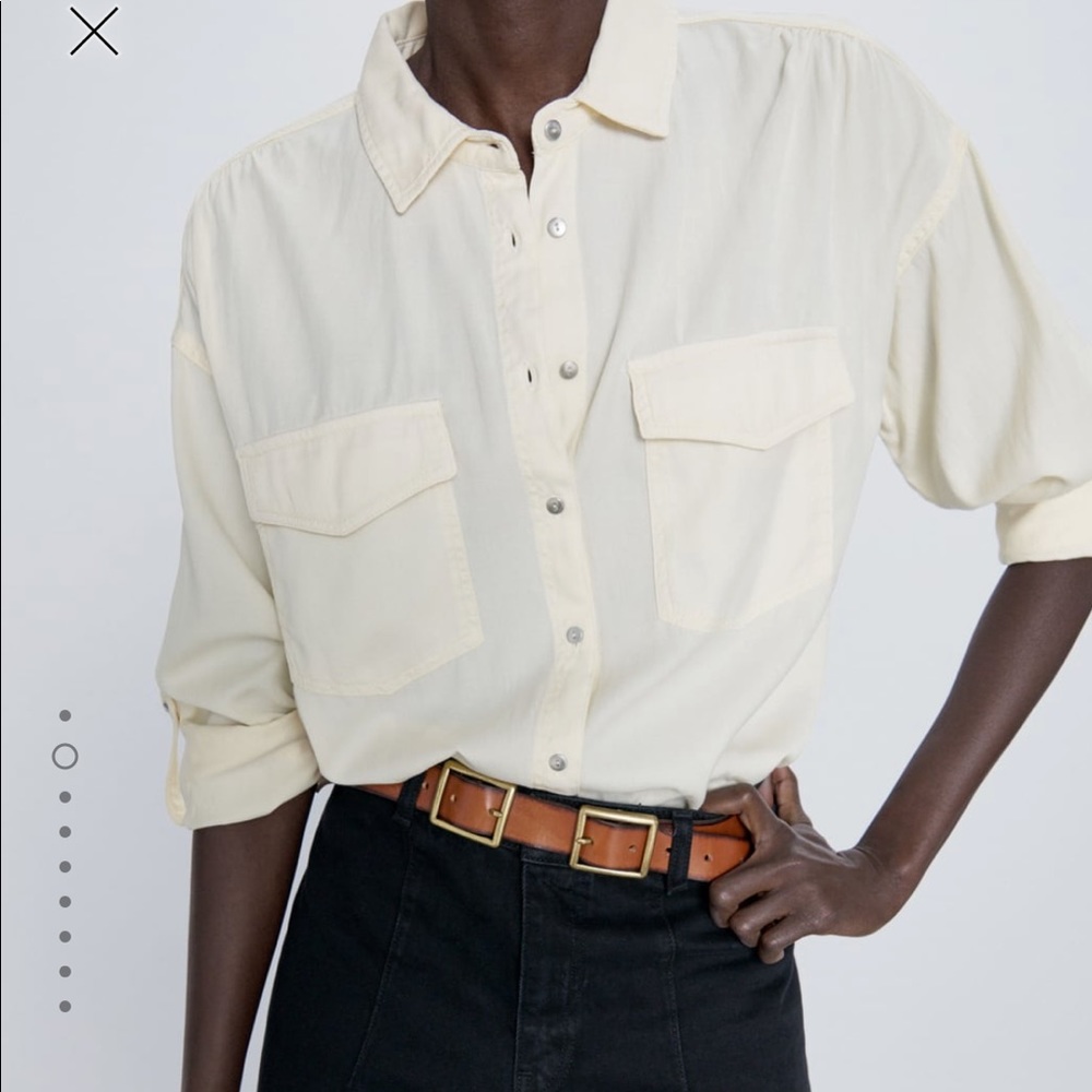 ZARA Basic Collared Button Up Shirt With Pockets M
